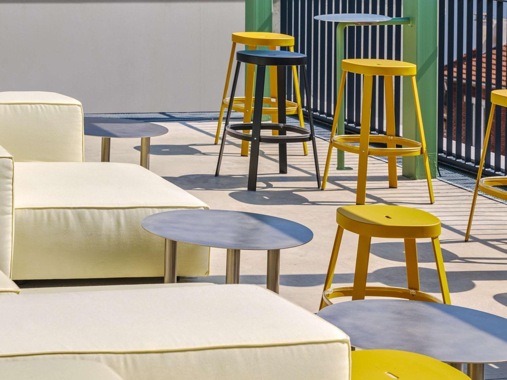 Tribe Paris Clichy Hotel Екстериор снимка