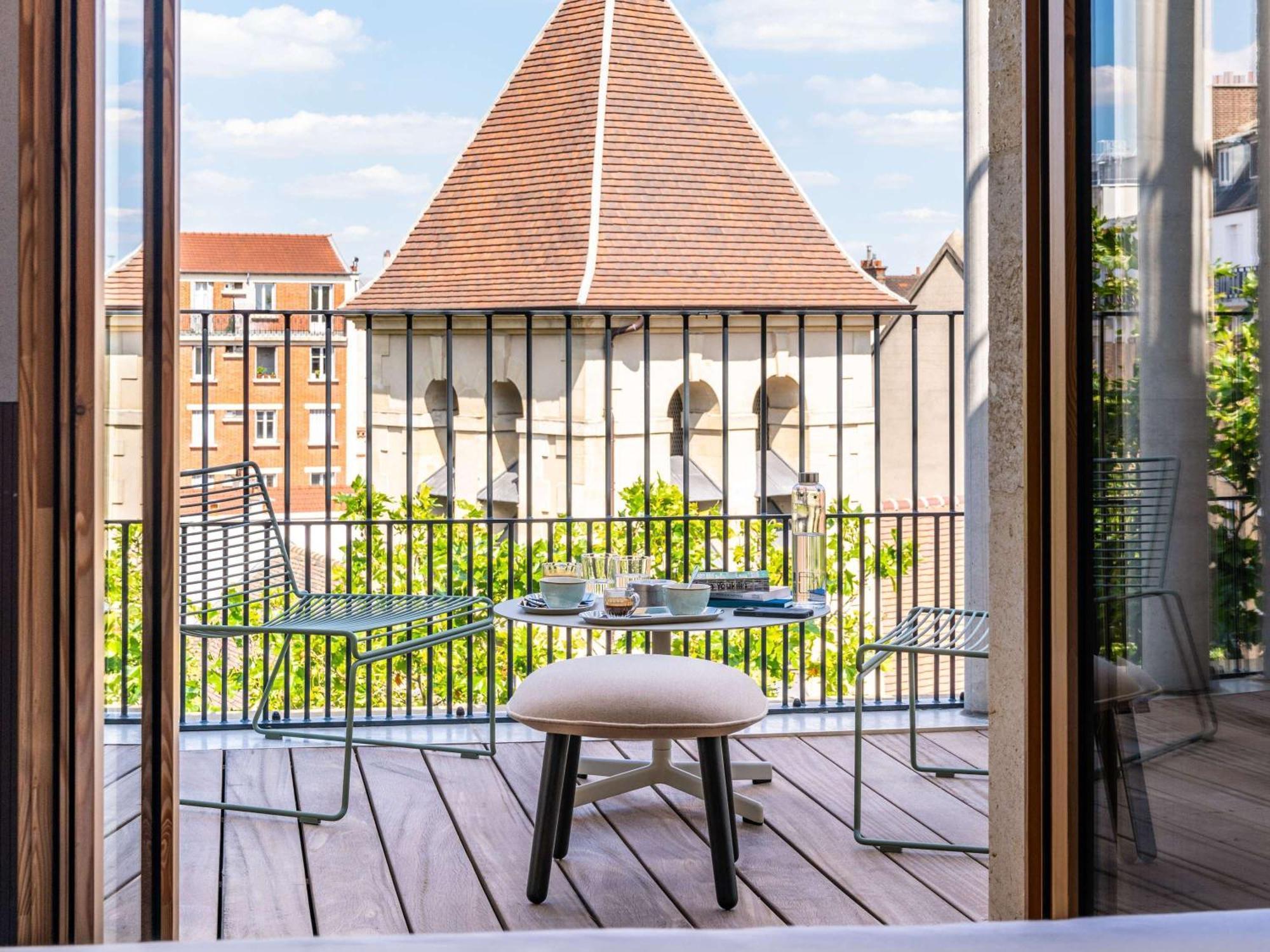 Tribe Paris Clichy Hotel Екстериор снимка